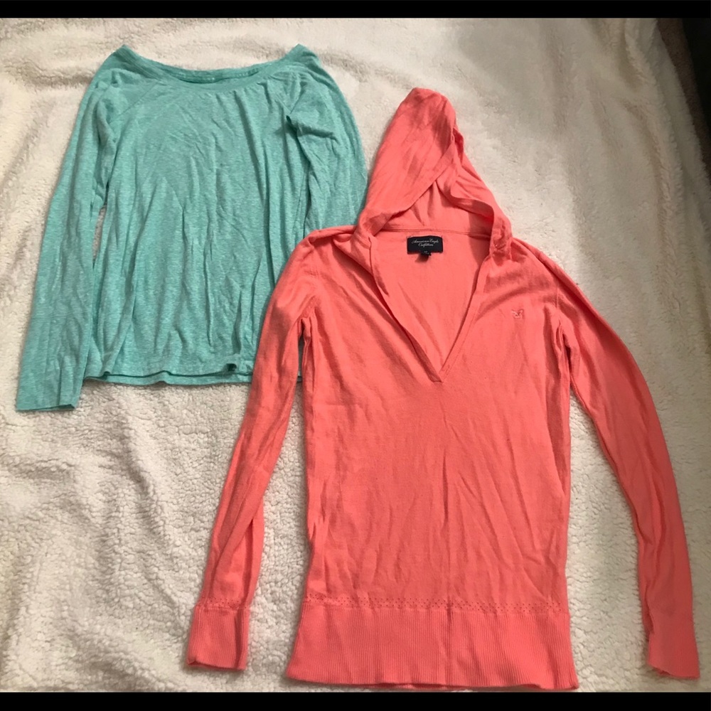 Two American eagle long sleeve size S/P